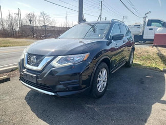 Used 2018 Nissan Rogue SV w/ Premium Package image 1