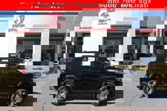 Used 2025 Toyota RAV4 XLE image 1