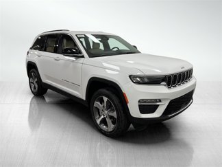 New 2025 Jeep Grand Cherokee Limited w/ Luxury Tech Group II image 1
