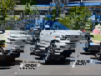 Used 2022 Volvo XC40 P8 Recharge Ultimate image 1