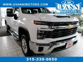 Used 2024 Chevrolet Silverado 2500 LT image 1