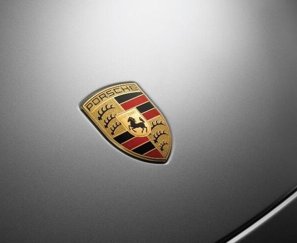Used 2024 Porsche Cayenne image 1
