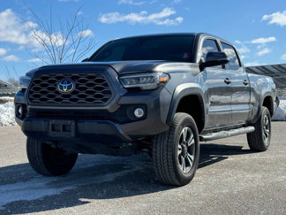 Used 2022 Toyota Tacoma TRD Off-Road w/ Technology Package image 1