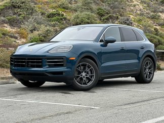 Certified 2024 Porsche Cayenne image 1