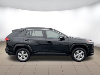 Used 2024 Toyota RAV4 XLE image 1