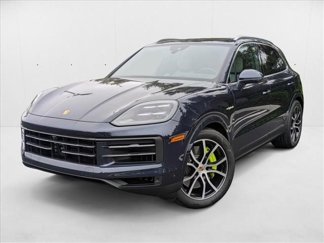 Certified 2025 Porsche Cayenne S image 1