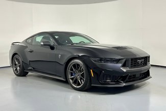 Used 2025 Ford Mustang Dark Horse image 1
