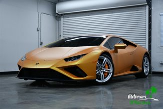 Used 2020 Lamborghini Huracan EVO image 1
