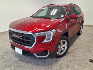 Used 2022 GMC Terrain SLE w/ Driver Convenience Package image 1