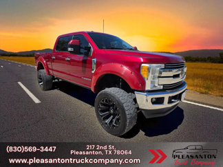 Used 2017 Ford F250 Lariat w/ Chrome Package image 1
