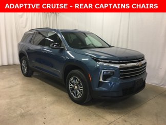 Used 2025 Chevrolet Traverse LT image 1