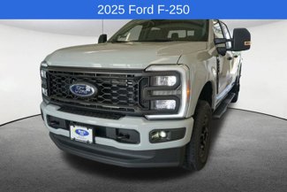 New 2025 Ford F250 4x4 Crew Cab Super Duty image 1