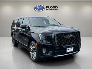 Used 2023 GMC Yukon XL Denali Ultimate image 1