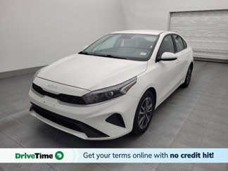 Used 2023 Kia Forte LXS image 1