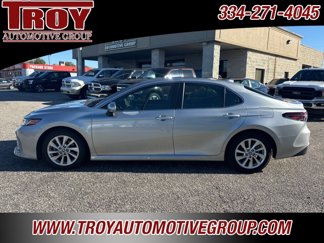 Used 2023 Toyota Camry LE image 1
