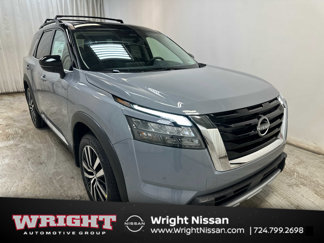 New 2025 Nissan Pathfinder Platinum image 1
