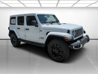 New 2025 Jeep Wrangler Unlimited Sahara w/ Safety Group image 1