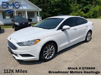 Used 2017 Ford Fusion SE image 1