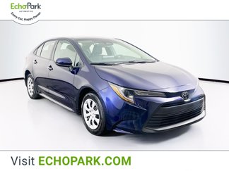 Used 2025 Toyota Corolla LE image 1