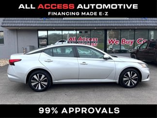 Used 2021 Nissan Altima 2.5 SV w/ SV Premium Package image 1