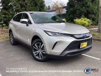 Certified 2024 Toyota Venza LE image 1
