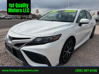 Used 2024 Toyota Camry SE image 1
