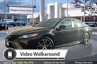 Used 2019 Toyota Camry SE image 1