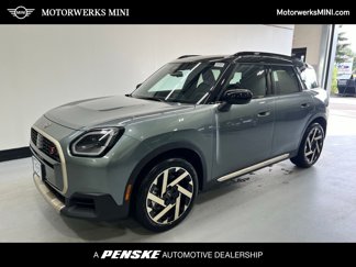 Used 2025 MINI Cooper Countryman S image 1