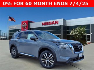 New 2025 Nissan Pathfinder Platinum image 1