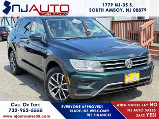 Used 2019 Volkswagen Tiguan SE image 1