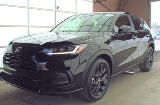 Used 2024 Honda HR-V Sport image 1