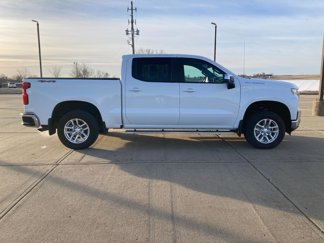Used 2021 Chevrolet Silverado 1500 LT image 1