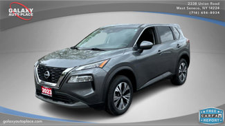 Used 2023 Nissan Rogue SV image 1