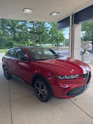 New 2025 Alfa Romeo Tonale image 1