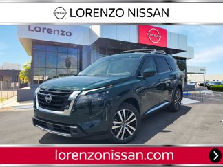 New 2025 Nissan Pathfinder Platinum image 1