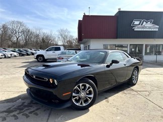 Used 2020 Dodge Challenger GT image 1