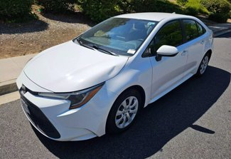 Used 2021 Toyota Corolla LE image 1