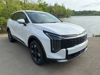 New 2026 Kia Sportage LX image 1