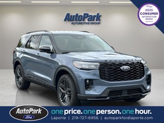 New 2025 Ford Explorer ST-Line image 1