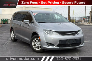 Used 2020 Chrysler Pacifica Touring w/ Advanced Safetytec Group image 1