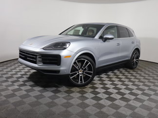 New 2025 Porsche Cayenne E-Hybrid image 1