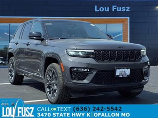 New 2025 Jeep Grand Cherokee Summit image 1