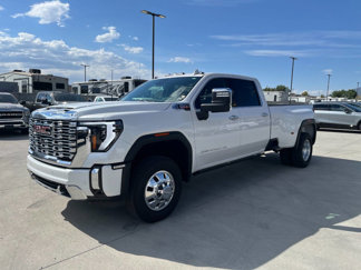 Used 2024 GMC Sierra 3500 Denali w/ Denali Reserve Package image 1