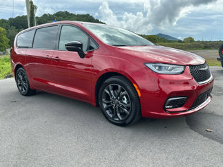 New 2026 Chrysler Pacifica Select image 1