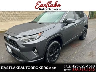 Used 2021 Toyota RAV4 XLE w/ Convenience Package image 1