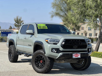 Used 2023 Toyota Tacoma TRD Off-Road image 1