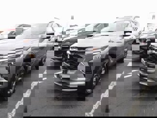 Used 2024 Chevrolet Trax LT w/ Driver Confidence Package image 1