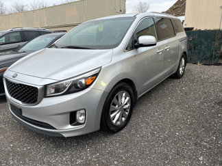 Used 2016 Kia Sedona EX image 1