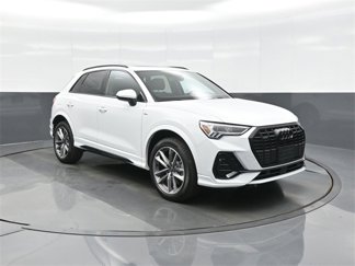 Certified 2025 Audi Q3 2.0T Premium image 1