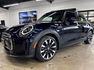 Used 2022 MINI Cooper 4-Door Hardtop image 1